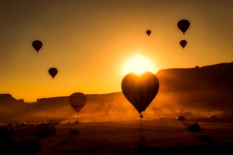 Go for a Hot Air Ballon Ride at Sunrise 